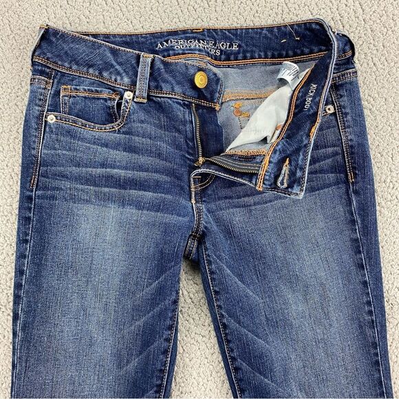 American Eagle Women's Kick Boot Back Flap Pockets Jeans  |  Size:  8 Regular - Picture 3 of 16